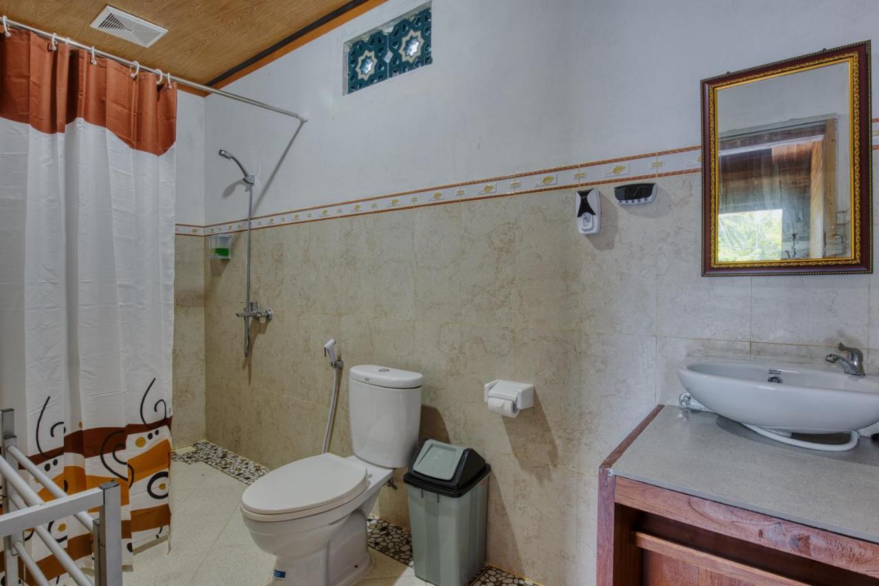 Linas Villas Toyapakeh Buitenkant foto