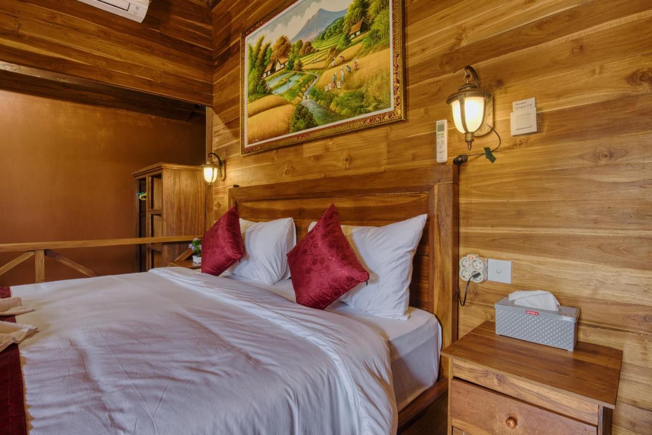 Linas Villas Toyapakeh Buitenkant foto